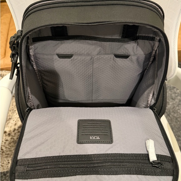 Tumi - Alpha Bravo Collection - Men's Backpack - Black - Picture 5 of 12